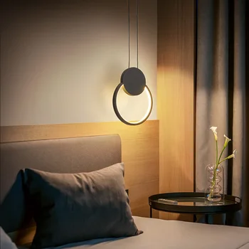 Miegamojo lovos liustra paprasta ilgą eilutę atmosfera lempos asmenybės kūrybos vieną galvos minimalistinio mažas liustra